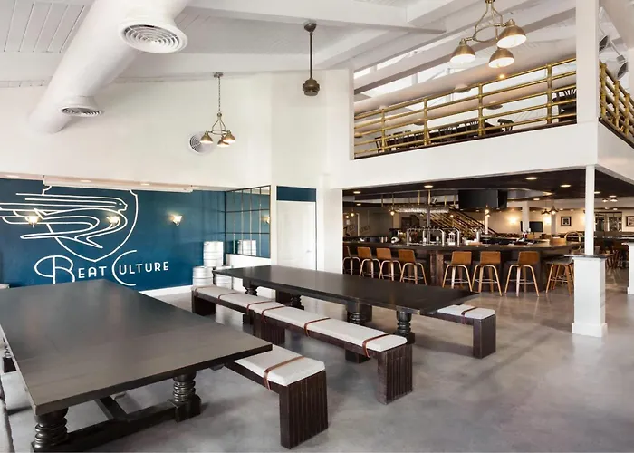 Envision Hotel Miami International Airport